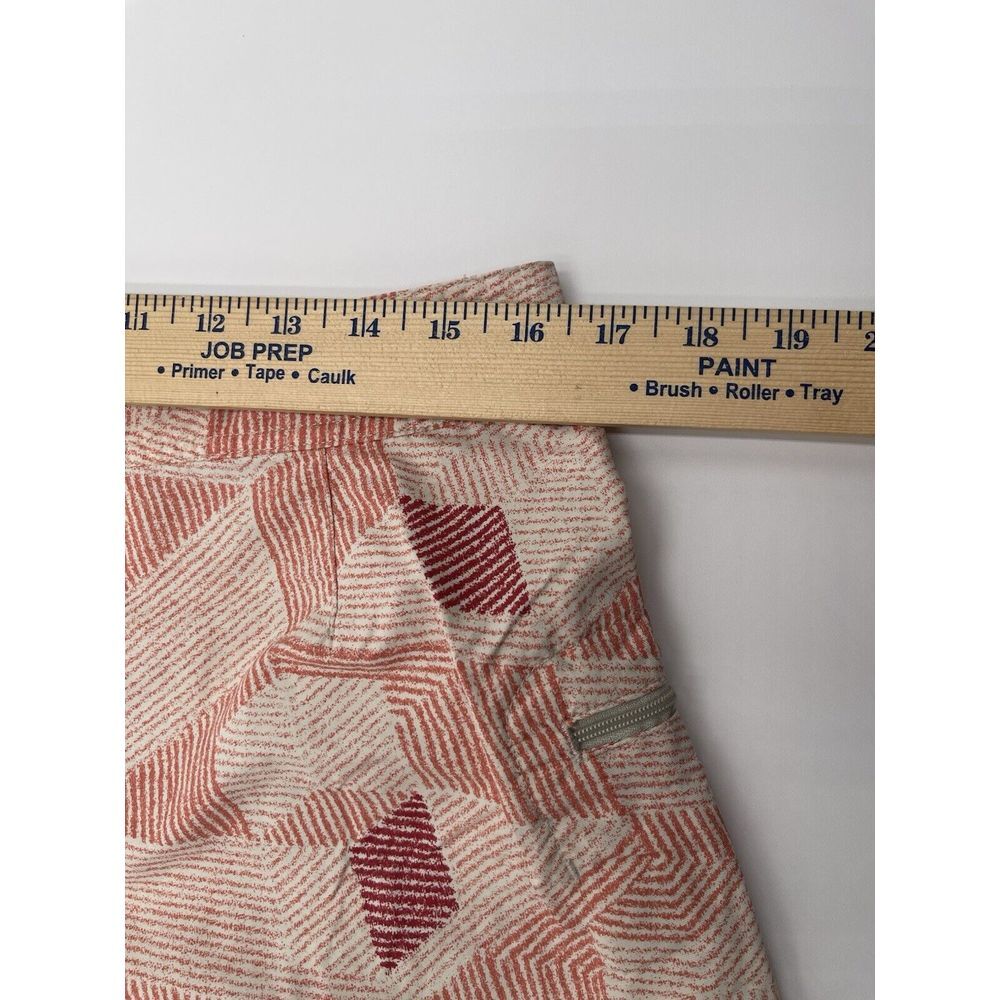 Patagonia Board Shorts Men's Size 33 Red Geometric Pattern Swim Surf Trunks - Picture 6 of 7
